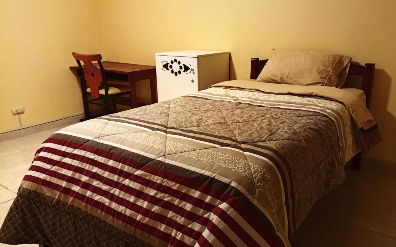Casa Sucre Hostel Аякучо Екстер'єр фото